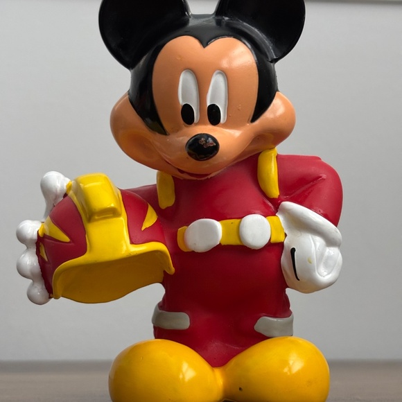 * Disney MICKEY MOUSE Roadster Racers Figure Toy w/ Helmet 5" PVC Cake Topper * - Picture 10 of 10